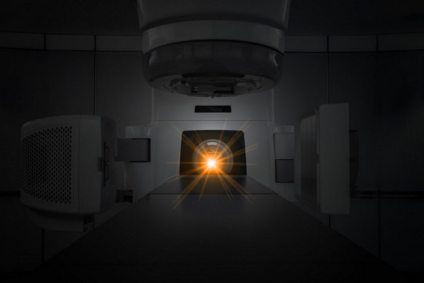 Ανοίγει ο δρόμος για αύξηση των ακτινοθεραπειών στα δημόσια νοσοκομεία