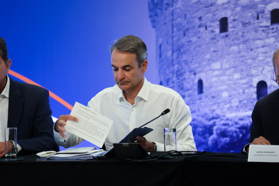 Σημείο καμπής για την κυβέρνηση το «πακέτο παροχών» στη ΔΕΘ