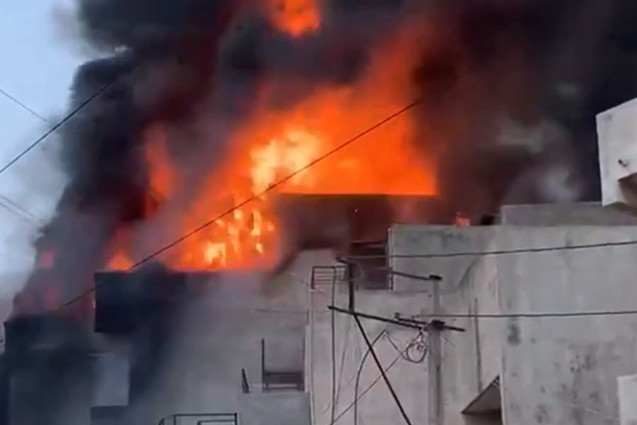 Ινδία: Έκρηξη σε βιοτεχνία με πυροτεχνήματα - Τουλάχιστον 21 νεκροί (Βίντεο)