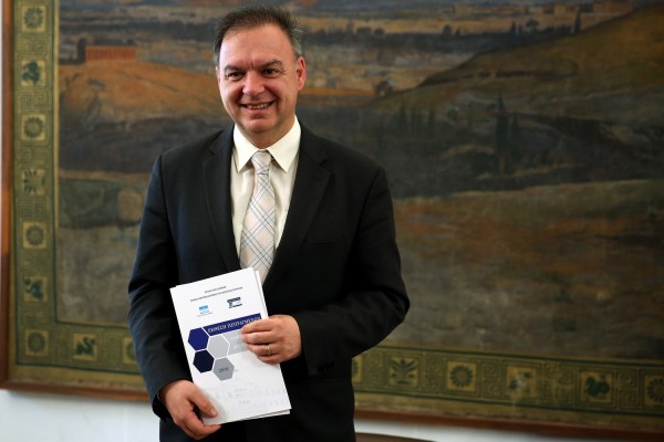 Λιαργκόβας: Πέσαμε στην παγίδα Σόιμπλε - Λιτότητα έως το 2060