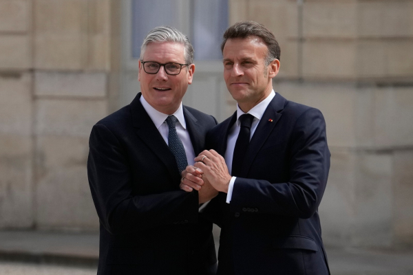 Σε εξέλιξη η Διάσκεψη για τα Στενά του Ορμούζ στο Παρίσι: Στο τραπέζι αποναρκοθέτηση και συνοδεία πλοίων