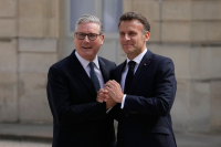 Σε εξέλιξη η Διάσκεψη για τα Στενά του Ορμούζ στο Παρίσι: Στο τραπέζι αποναρκοθέτηση και συνοδεία πλοίων