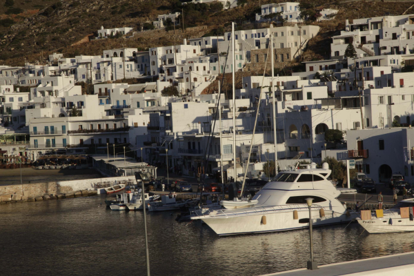 Νέο χωροταξικό για τον τουρισμό: Οι αλλαγές που έρχονται - Διαφορετικοί κανόνες ανά νησί