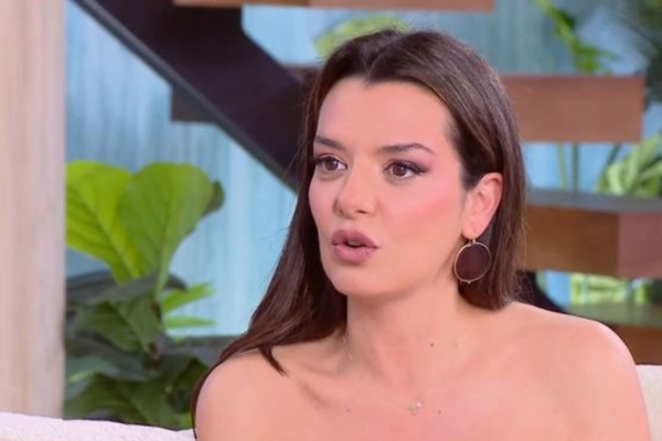 Η συγκλονιστική εξομολόγηση της Νικολέττας Ράλλη για την μητρότητα (Βίντεο)