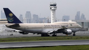 Αεροπορικές εταιρείες διακόπτουν τις πτήσεις τους προς το Κατάρ