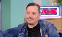 Αλέξανδρος Τσουβέλας για τα πρώτα βήματα της καριέρας του: «Είδα να γίνεται τμηματικά»