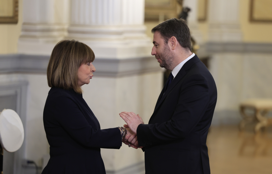 Σακελλαροπούλου- Ανδρουλάκης: Η ανεπίσημη συνάντηση