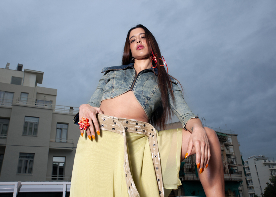 Η Μαρίνα Σάττι κυκλοφορεί το νέο της τραγούδι «Ανατολή»