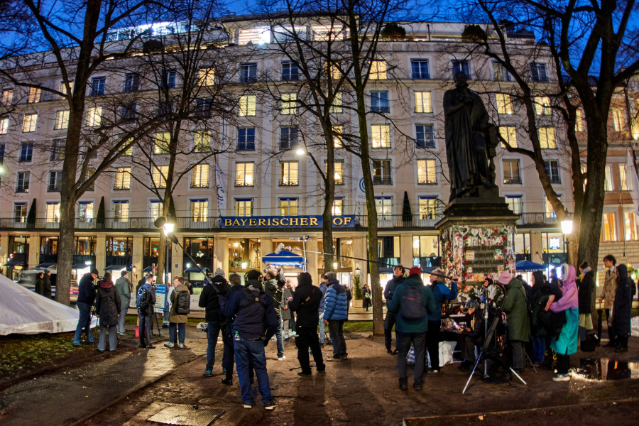 Τα βλέμματα στη Διάσκεψη Ασφαλείας του Μονάχου: Απόβαση των Δημοκρατικών, δοκιμάζονται οι διατλαντικές σχέσεις