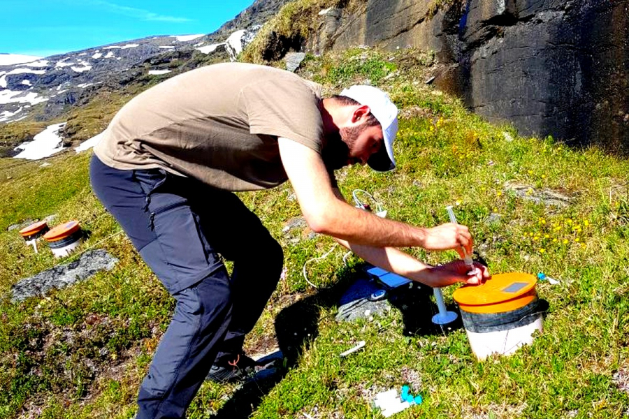 «Φλέγεται» ο βόρειος πολικός κύκλος, καταγράφονται θερμοκρασίες ρεκόρ (εικόνες)