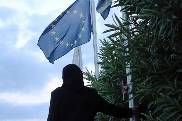 Σημαντική συρρίκνωση στο έλλειμμα της χώρας δείχνει η Eurostat