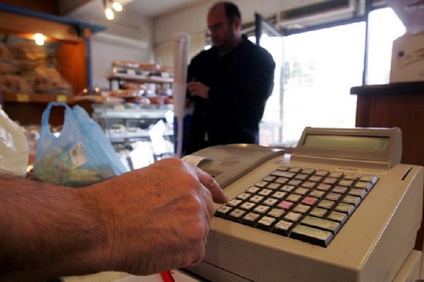 ΑΑΔΕ: «Παραστράτησε» μία στις δύο επιχειρήσεις το α' τρίμηνο το 2018