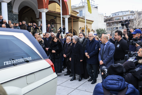Θάνατος Βασίλη Καλογήρου: Στο μικροσκόπιο οι υποθέσεις που έχει χειριστεί η εισαγγελέας μητέρα του
