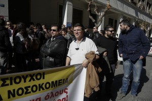 Τετράωρη στάση εργασίας για το ΔΕ νοσηλευτικό προσωπικό, προκήρυξε για αύριο η ΠΟΕΔΗΝ