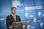Ντομπρόβσκις: Να ολοκληρωθεί η β' αξιολόγηση του ελληνικού προγράμματος το συντομότερο δυνατό