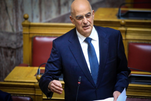 Βουλή: Ποδαρικό για το 2026 με «μάχη» για το Νομοσχέδιο Δένδια