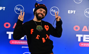 Eurovision 2026 – Akylas: «Γέλασα με τα memes που φοβούνται μη πέσω από το πατίνι»