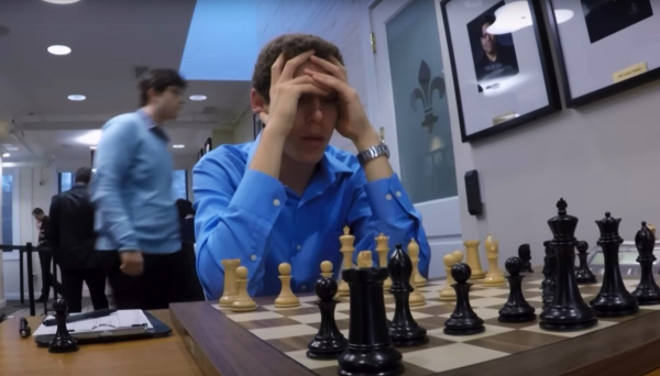 Νεκρός στα 29 του ο γκραν μετρ του σκακιού Ντάνιελ Ναροντίτσκι