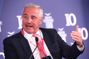 Μανιάτης: Να δοθούν από την Κομισιόν οι προτάσεις της κυβέρνησης για τις απεντάξεις από το Ταμείο Ανάκαμψης