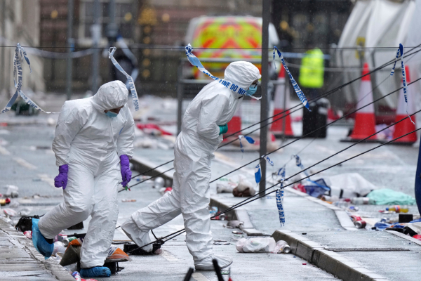 Λίβερπουλ: 65 τραυματίες, για απόπειρα δολοφονίας κατηγορείται ο 53χρονος οδηγός