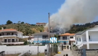 Φωτιά τώρα στη Ναύπακτο, κοντά σε σπίτια