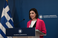 Πελώνη για ανασχηματισμό: Ο πρωθυπουργός δεν είναι οπαδός των συχνών αλλαγών (βίντεο, εικόνες)