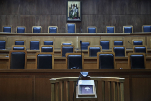Wiretapping Trial Continues Without Key Witnesses in Athens