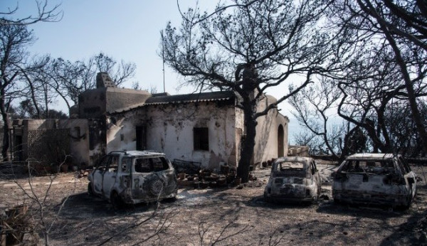 Φωτιά στο Μάτι: Μήνυση της οικογένειας Φύτρου κατά Σκουρλέτη και Τόσκα