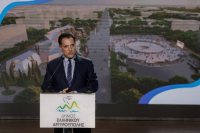 Με δελτίο τύπου υπουργού του ΣΥΡΙΖΑ απαντά ο Άδωνις Γεωργιάδης για τις τιμές των καυσίμων