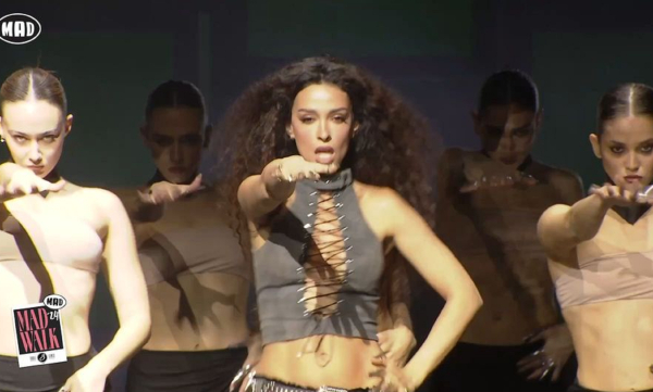 MadWalk 2024: Η Ελένη Φουρέιρα έβαλε «φωτιά» στη σκηνή του σόου (Βίντεο)