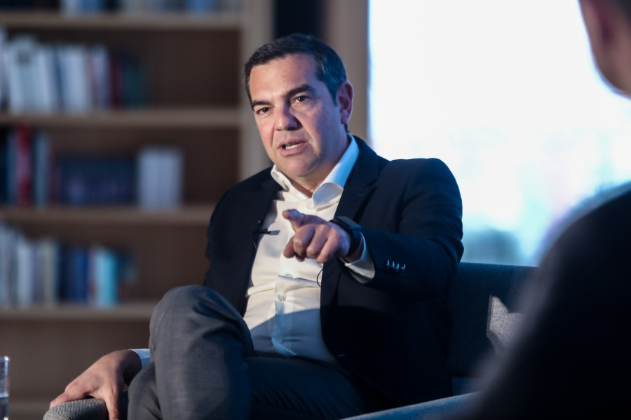 Νέα μηνύματα του Αλέξη Τσίπρα για την Αριστερά και τις προοδευτικές δυνάμεις