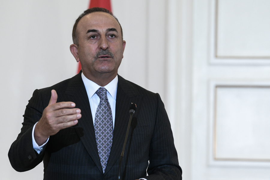 Τσαβούσογλου: «Η Ουάσινγκτον πρέπει να διατηρήσει ισορροπία στις σχέσεις Τουρκίας και Ελλάδας»