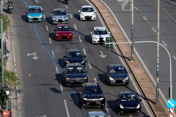 Κυκλοφοριακές ρυθμίσεις στην λεωφόρο Αθηνών το Σαββατοκύριακο