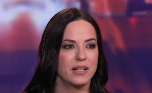 Πηλιχού: Συγκινεί η ηθοποιός «Θα γύριζα λίγο πριν τα 6 μου, να συναντήσω ξανά τη γιαγιά μου»