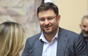Ζαχαριάδης για μετρό Θεσσαλονίκης: Βιάστηκαν να πανηγυρίσουν κυβέρνηση και ΠΑΣΟΚ