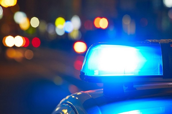 Καλάσνικοφ βρήκαν αστυνομικοί σε σπίτι 30χρονου