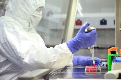 Κορονοϊός: Απογοήτευση για το ρινικό εμβόλιο του Πανεπιστημίου της Οξφόρδης και της AstraZeneca