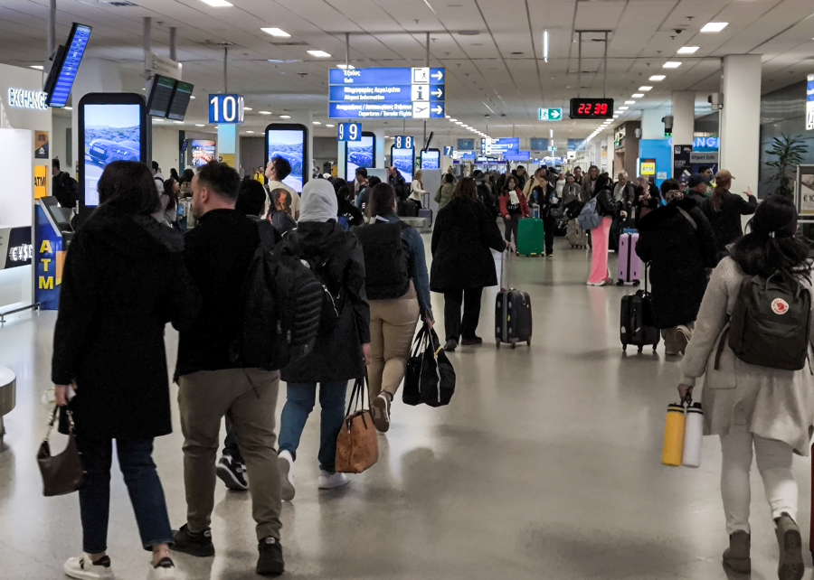 Πάσχα με τουριστική «έκρηξη» και πληρότητες στα ύψη