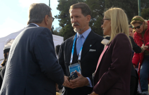 Ο... ντε Γκες προβληματίζει το Μαξίμου