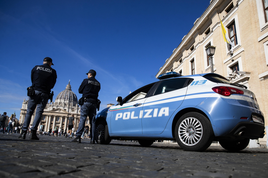 «Τώρα θέλω να αγοράσω βέσπα»: Υπεραιωνόβια γιαγιά συνελήφθη στην Ιταλία για επικίνδυνη οδήγηση, δεν είχε δίπλωμα ούτε άδεια