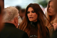 Η Κίμπερλι με φόρα