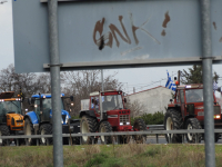 Θεσσαλία: Στήνουν μπλόκα οι αγρότες - Σε ποια σημεία συγκεντρώνονται τα τρακτέρ