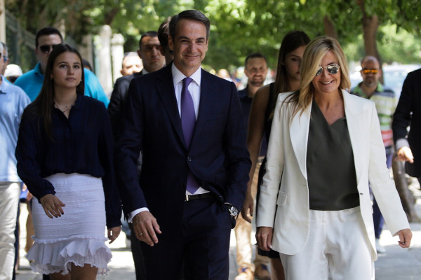 Ορκίστηκε πρωθυπουργός ο Κυριάκος Μητσοτάκης (video)