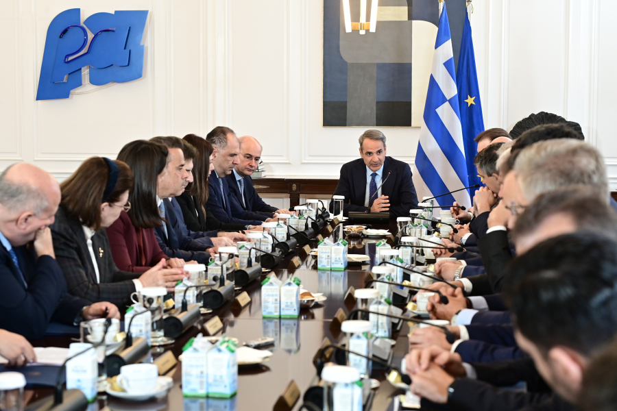 «Μοντέλο» ΔΕΗ στα τρένα - Τι αλλάζει στον σιδηρόδρομο