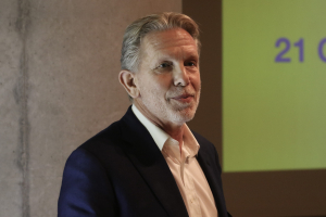 Γερουλάνος: Συνέδριο ΠΑΣΟΚ με ανοιχτό, ηλεκτρονικό και δημόσιο μητρώο