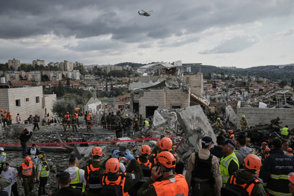 Στις φλόγες η Μέση Ανατολή: Νεκροί 3 στρατιώτες των ΗΠΑ - Το Ιράν επιτέθηκε στο Abraham Lincoln
