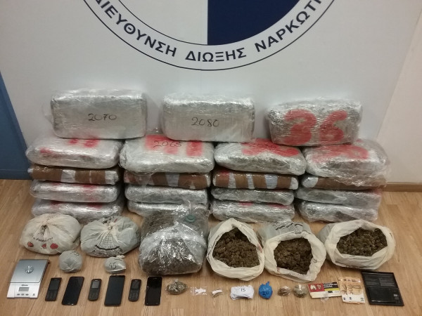 Φύλαγαν τα ναρκωτικά σε 3 σπίτια - Πώς αποδομήθηκε η εγκληματική ομάδα