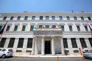 Δήμος Αθηναίων: Απροκάλυπτη απόπειρα πολιτικής και νομικής εξόντωσης του Εκρέμ Ιμάμογλου