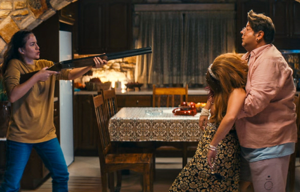 «Γιατί ρε πατέρα;»: Η Διαμάντω κρατάει όμηρο τον Δάκη στο χωριό