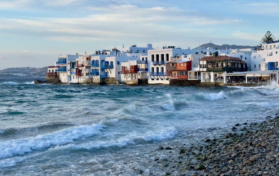 Το παρεξηγημένο νησί που αποκαλύπτει την αληθινή του πλευρά τον Οκτώβριο